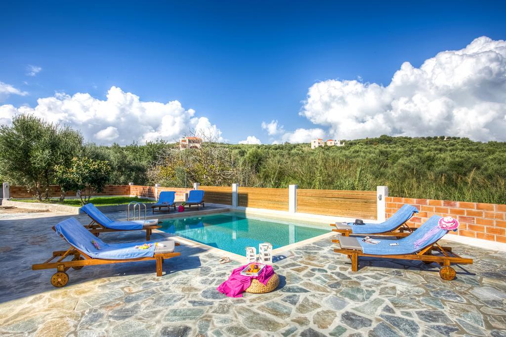 Cyan Icons Villas Kalyves Chambre photo