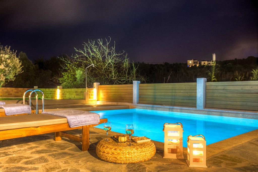 Cyan Icons Villas Kalyves Chambre photo